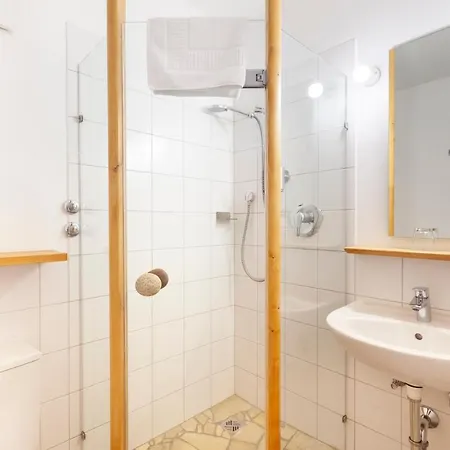 Отель Bio-hotel Alter Wirt 3*
